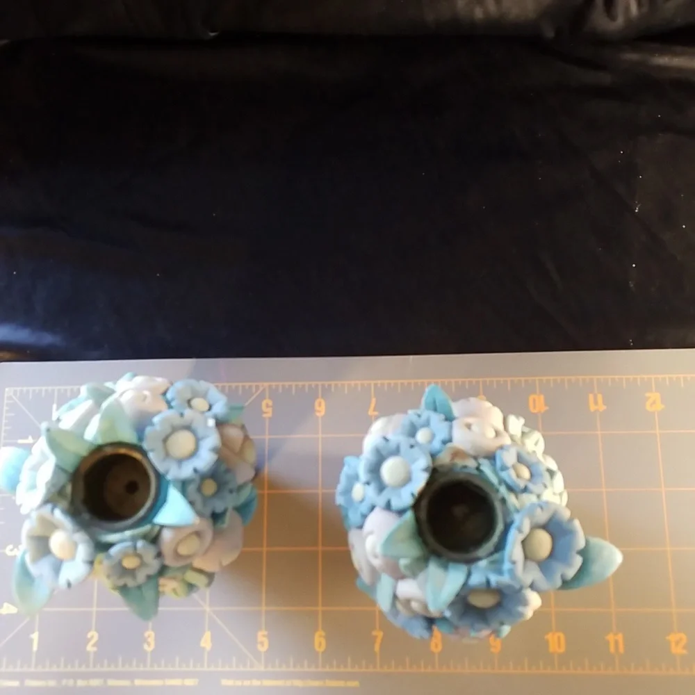 3/$25 CANDLE HOLDERS By MARY ENGELBREIT Set of 2 TAPER  Vintage 1999